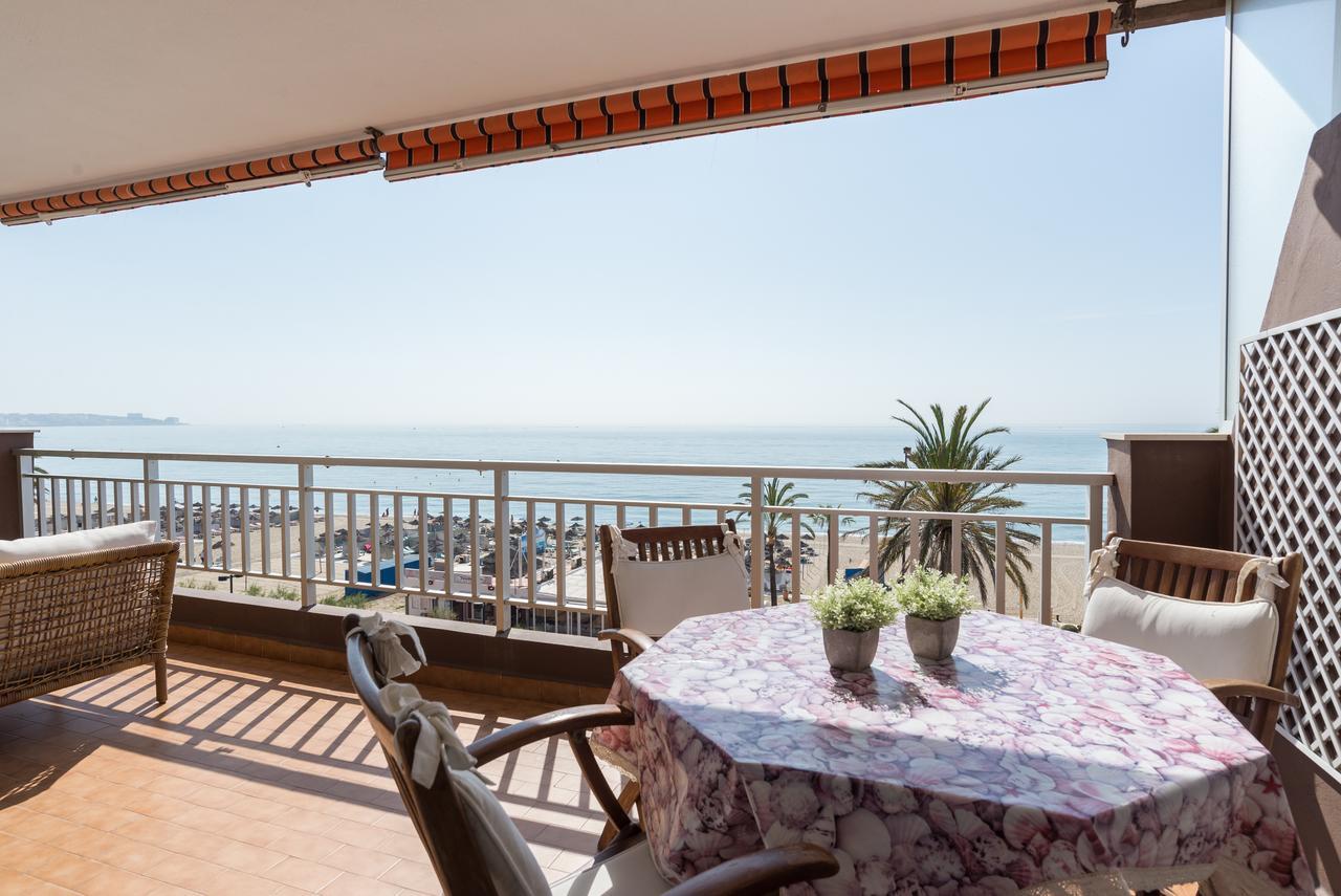 Malagasuite Palm Beach 푸엔히롤라 외부 사진
