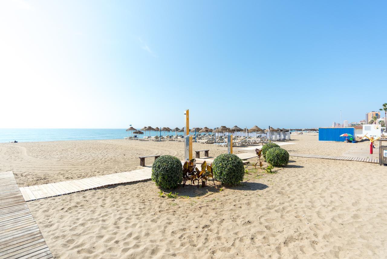Malagasuite Palm Beach 푸엔히롤라 외부 사진