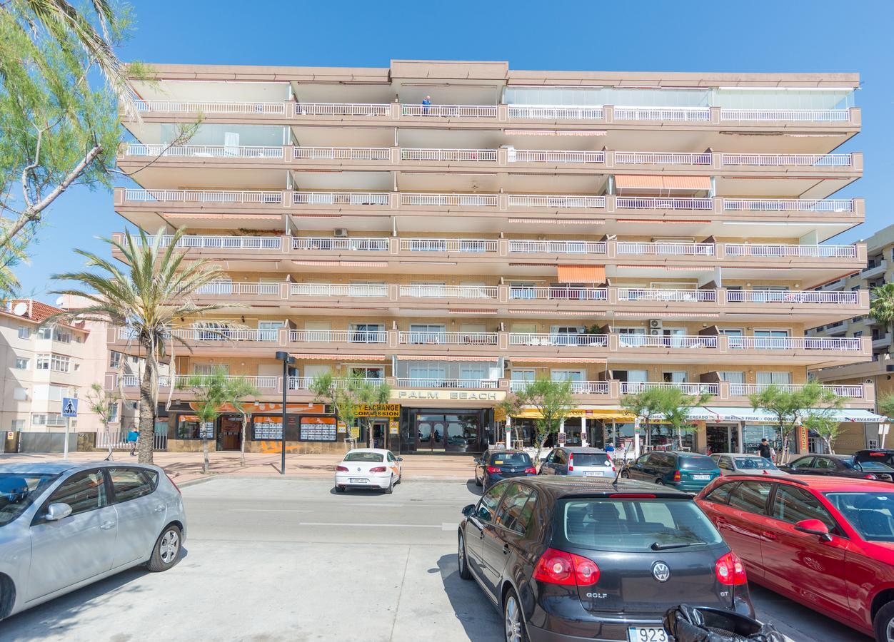 Malagasuite Palm Beach 푸엔히롤라 외부 사진