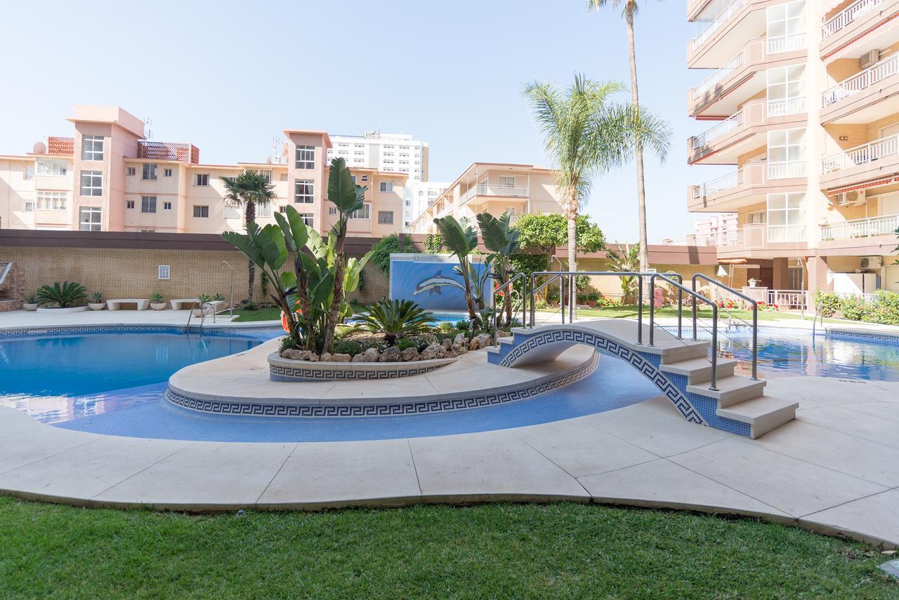 Malagasuite Palm Beach 푸엔히롤라 외부 사진