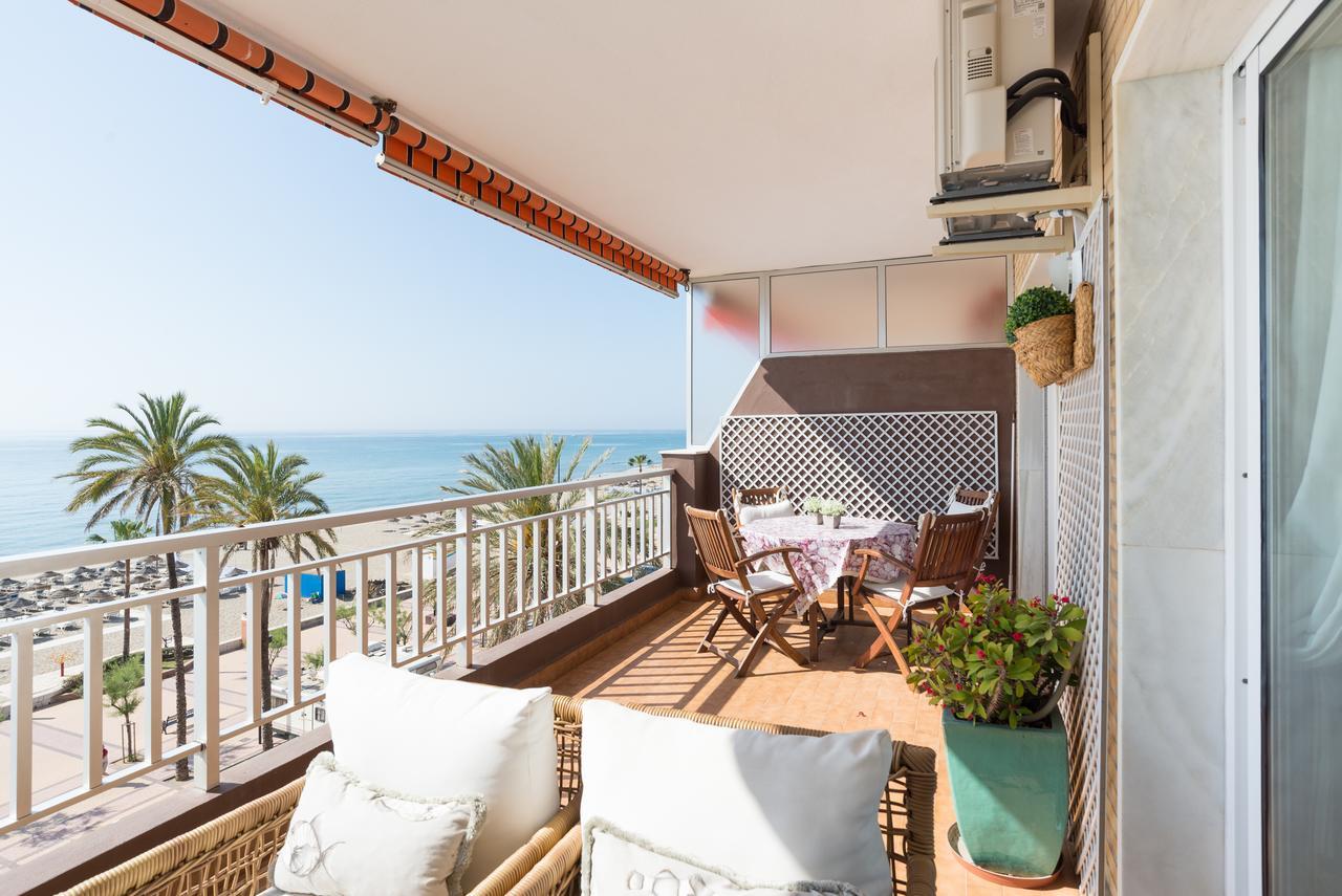 Malagasuite Palm Beach 푸엔히롤라 외부 사진